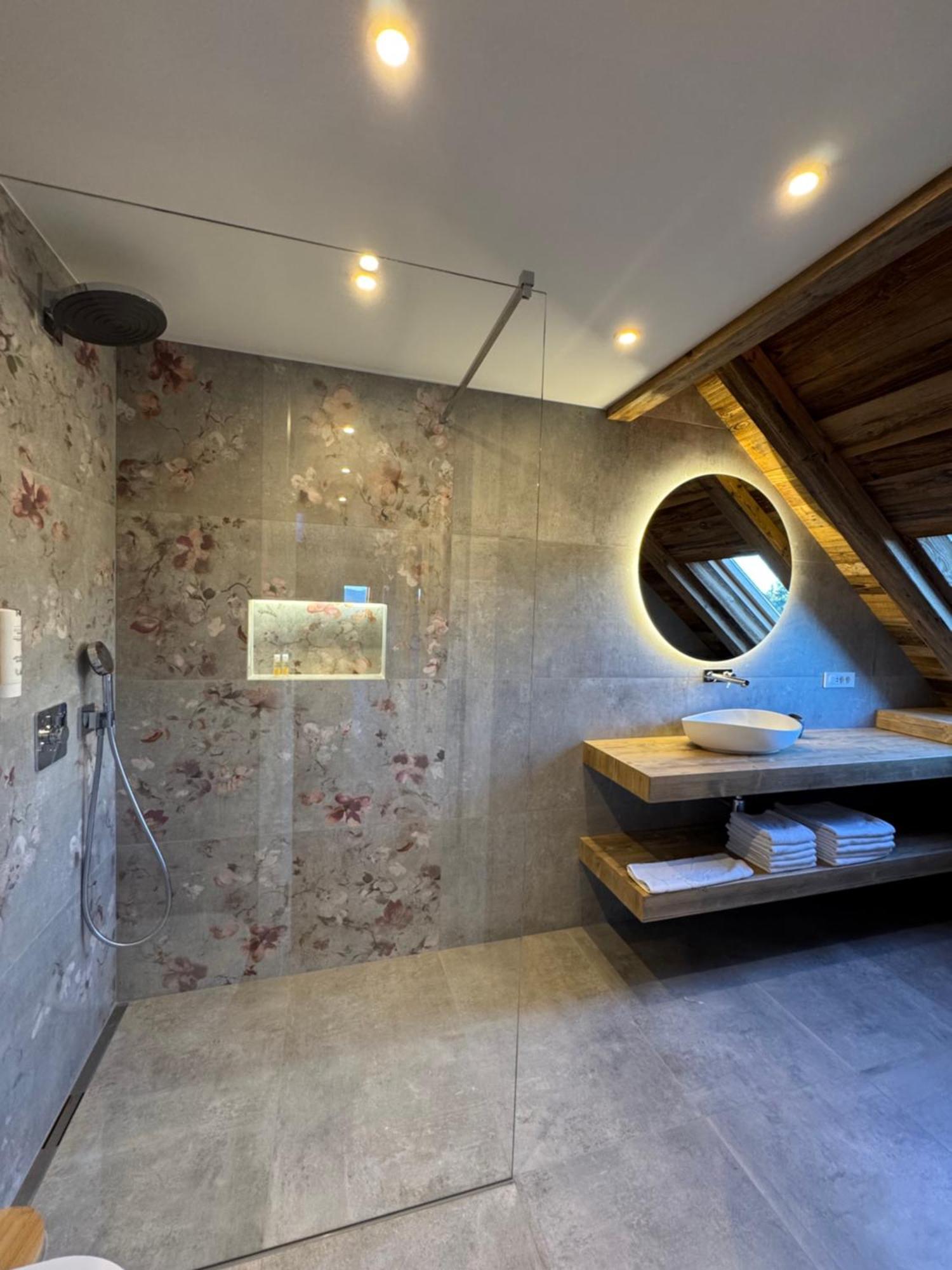Vila Urbana Luxury Apartments Lesce  Exterior foto